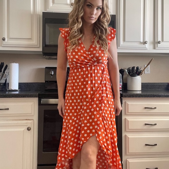 Grecerelle Dresses & Skirts - Grecerelle polka dot high low dress